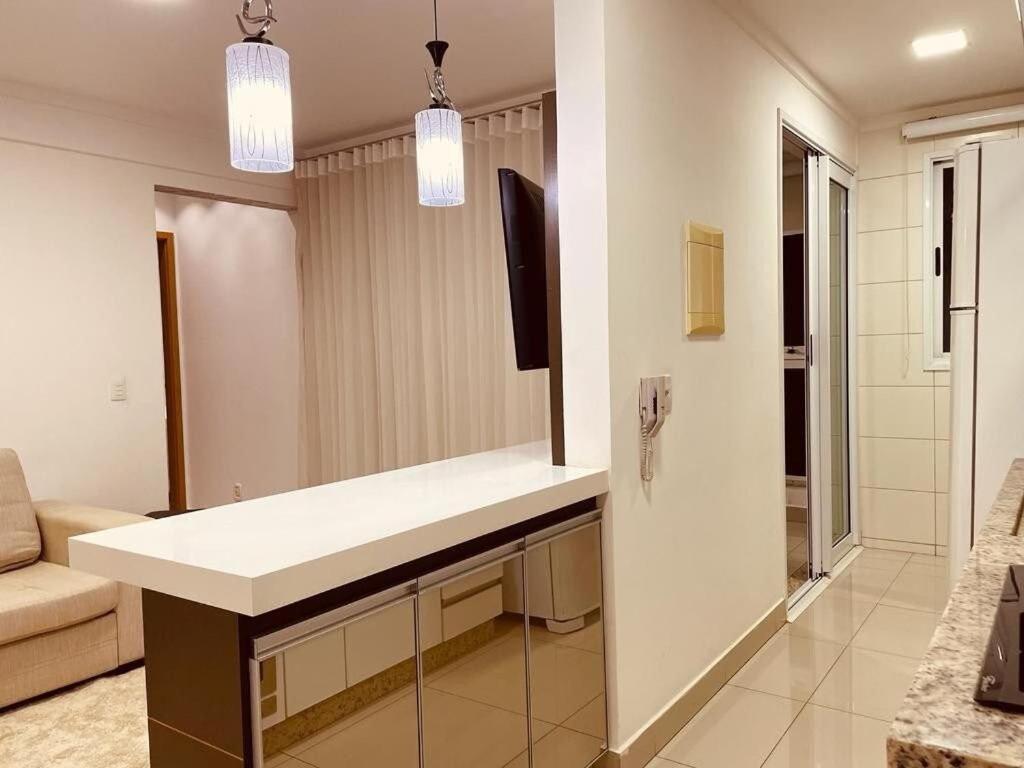 Апартаменты 2 Qts.| 4 Hosp. | Ao Lado Do Goiania Shopping Экстерьер фото