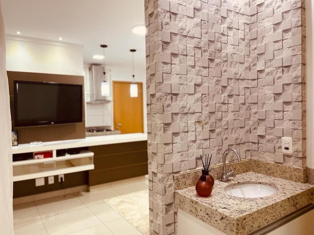 Апартаменты 2 Qts.| 4 Hosp. | Ao Lado Do Goiania Shopping Экстерьер фото